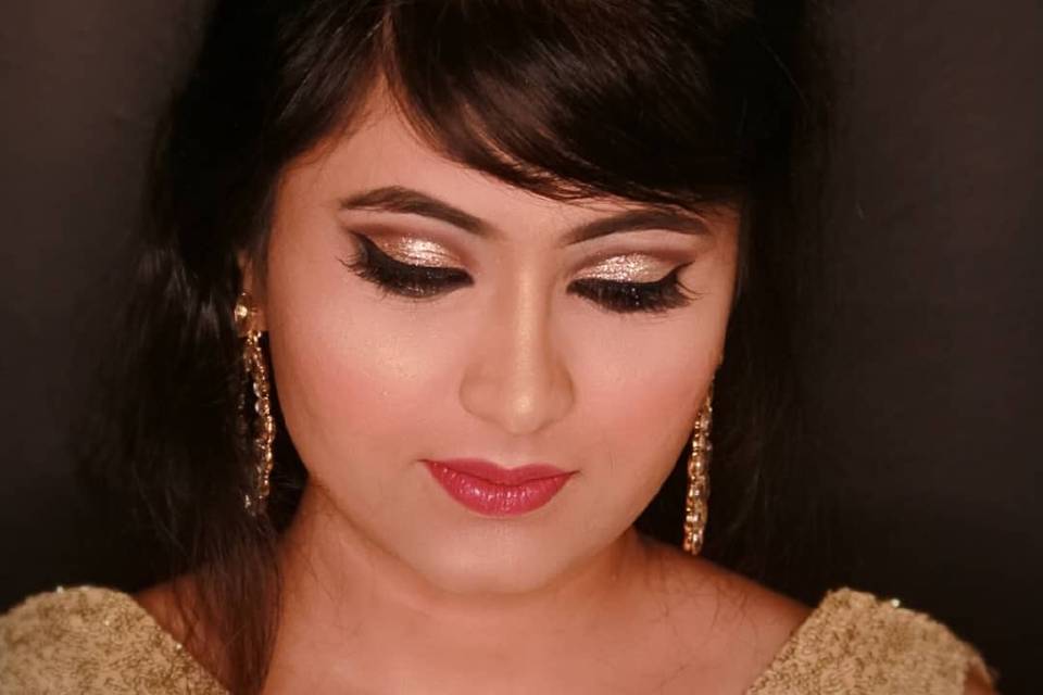 Party makeup