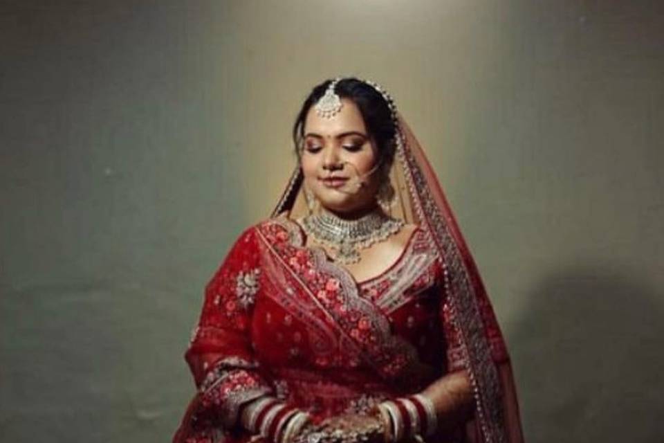 Swati Khera Makeovers