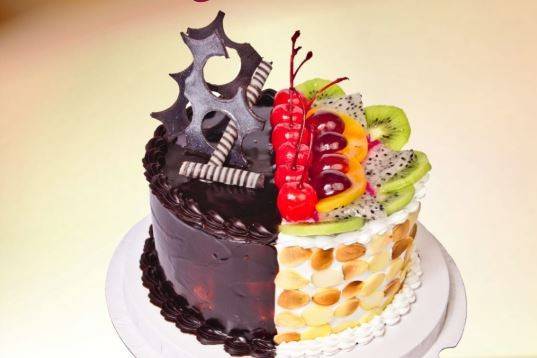 Online birthday cake in Lucknow | Cake online in Kanpur| Mr. Brown Bakery