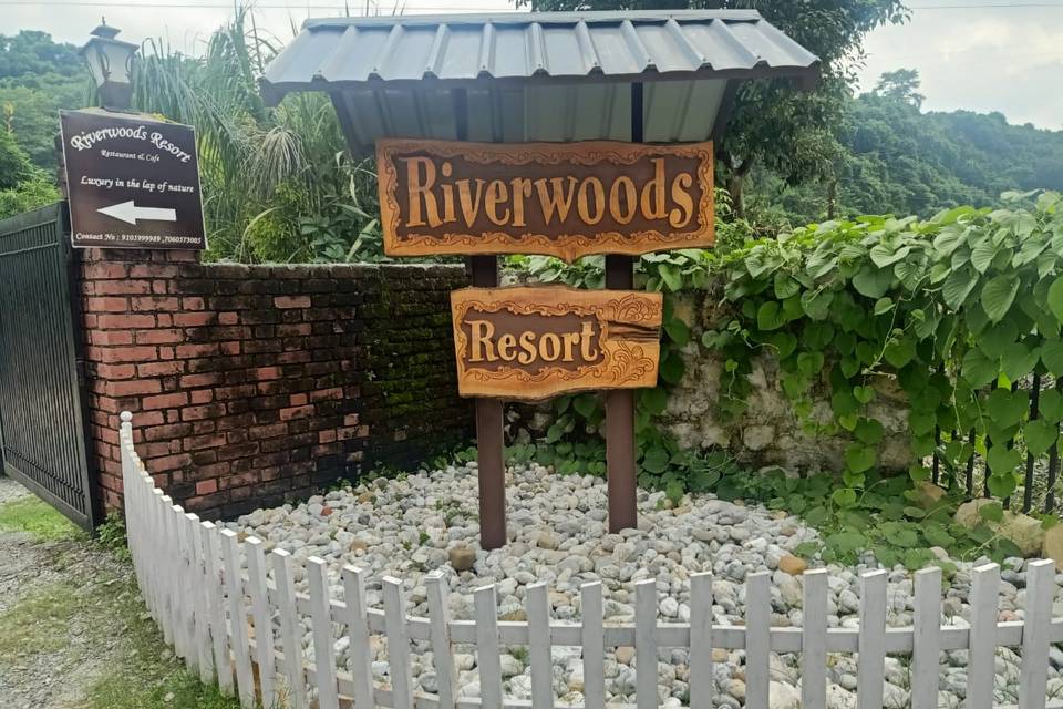 Riverwoods Resort N Restaurant Dehradun