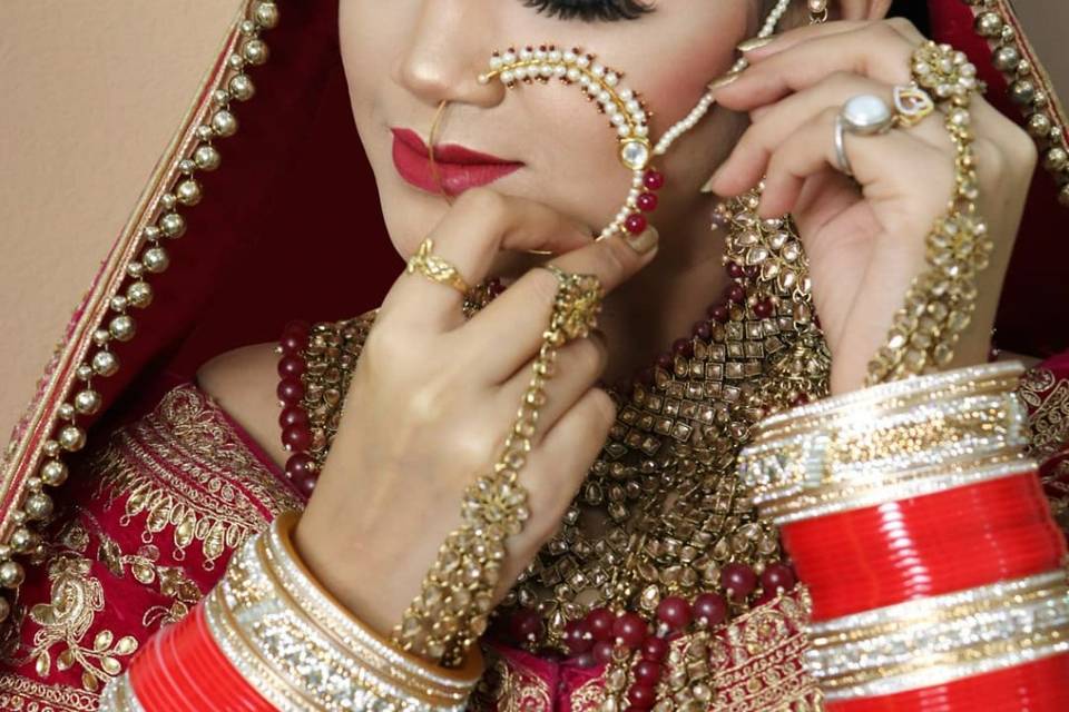 Glam Bridal Makeup