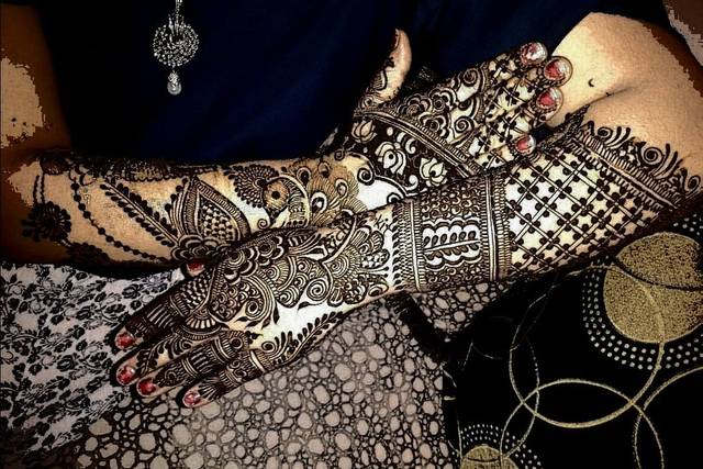 Designer mehndi