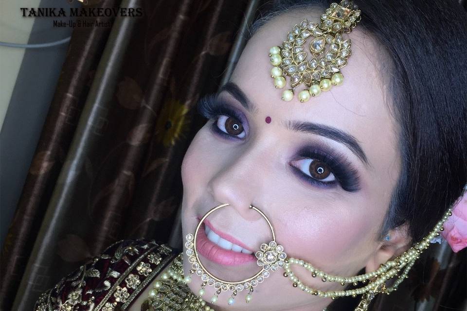 Airbrush bridal makeup