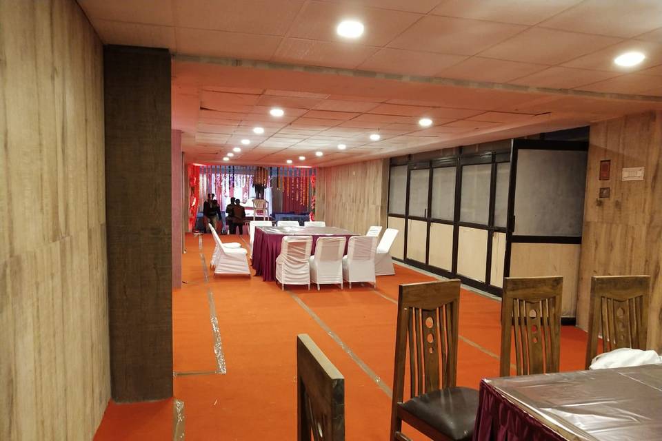 Banquet hall