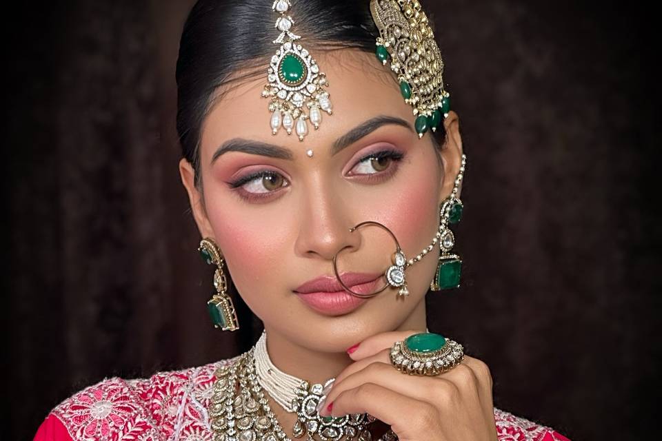 Soft glam makeup