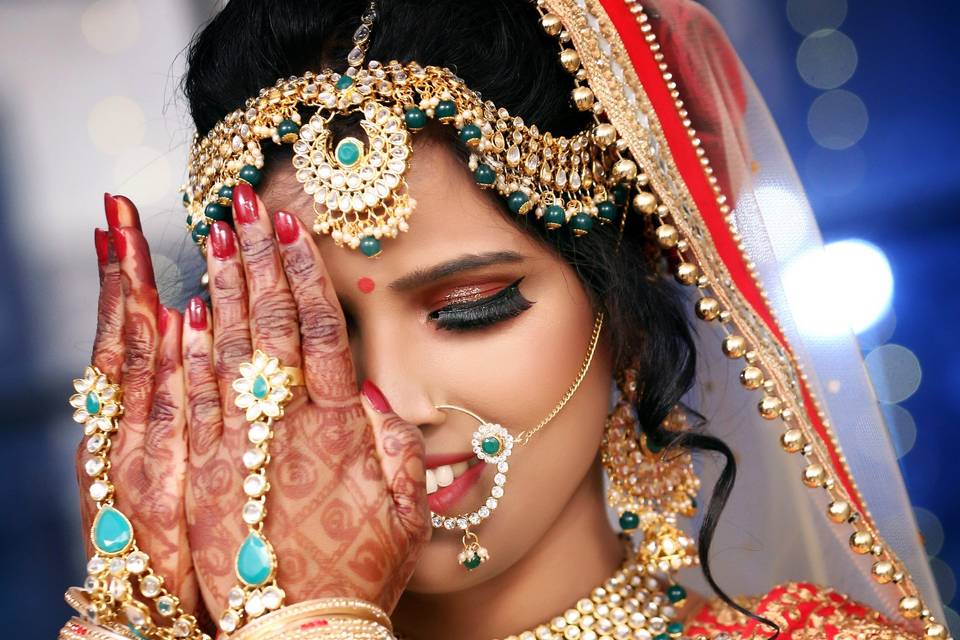 Bridal makeup