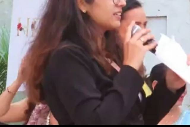 Talking to the audience