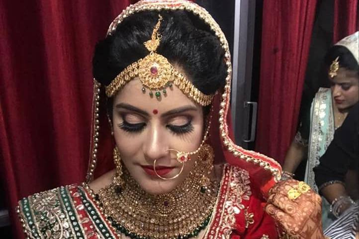 Bridal makeup