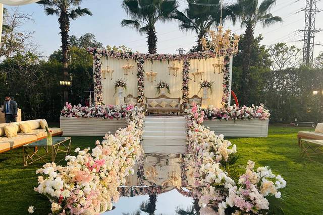 Stage decor