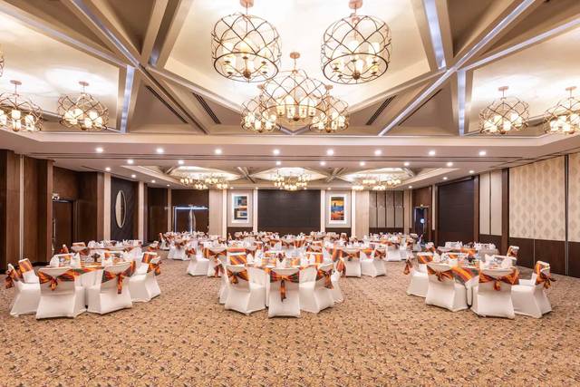 Banquet hall