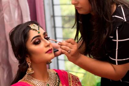 Manveen Makeup Artistry