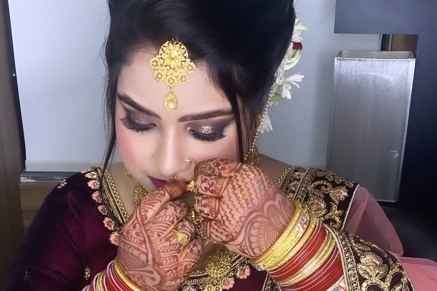 Bridal makeup