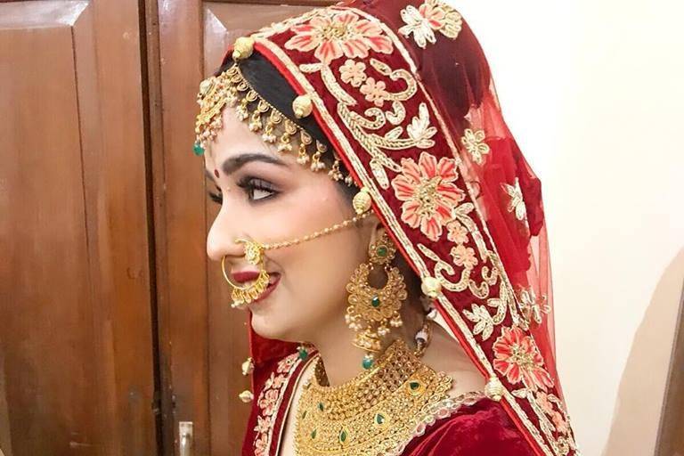 Bridal makeup