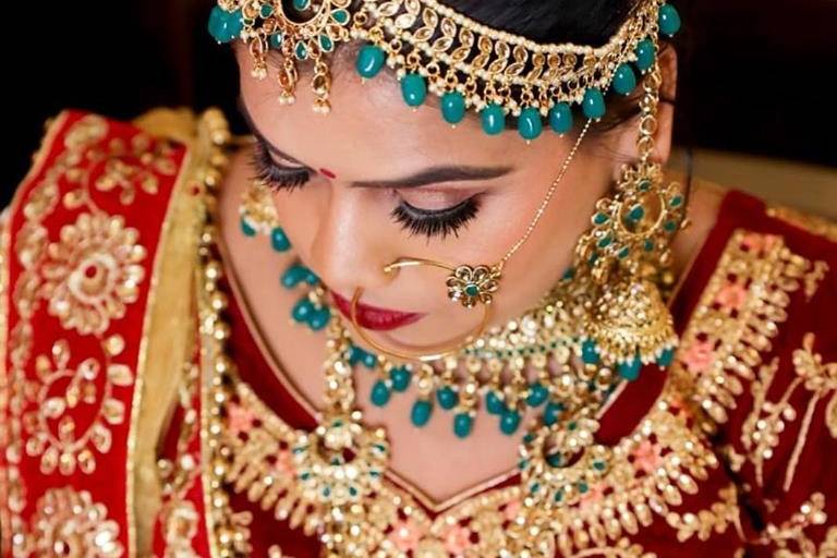 Bridal makeup