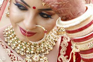 Cama Beauty Parlour