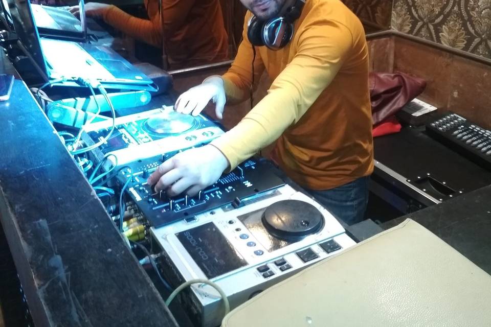 DJ with Setup
