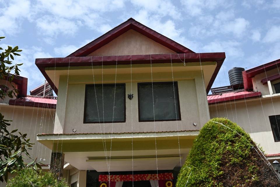 Shimla Havens Resort