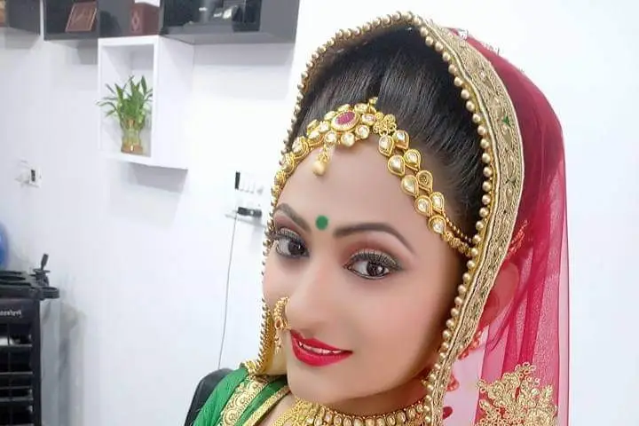 Unique Beauty Parlour Makeup Salon Thaltej Weddingwire In