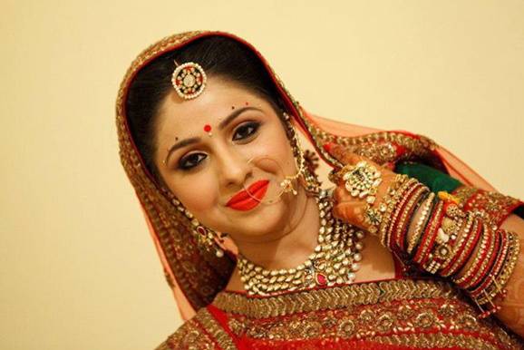 Bridal makeup