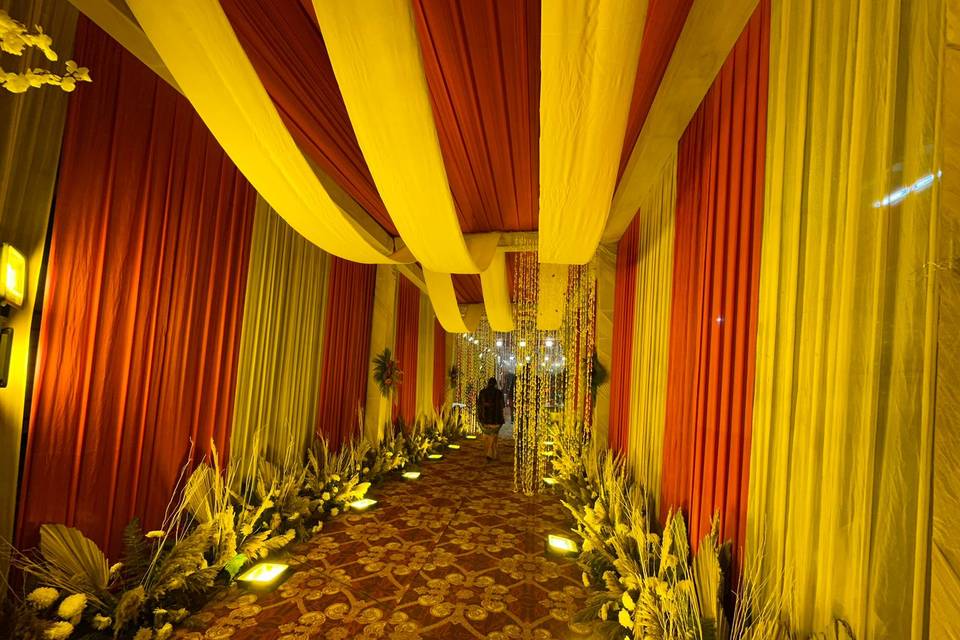 Entrance decor