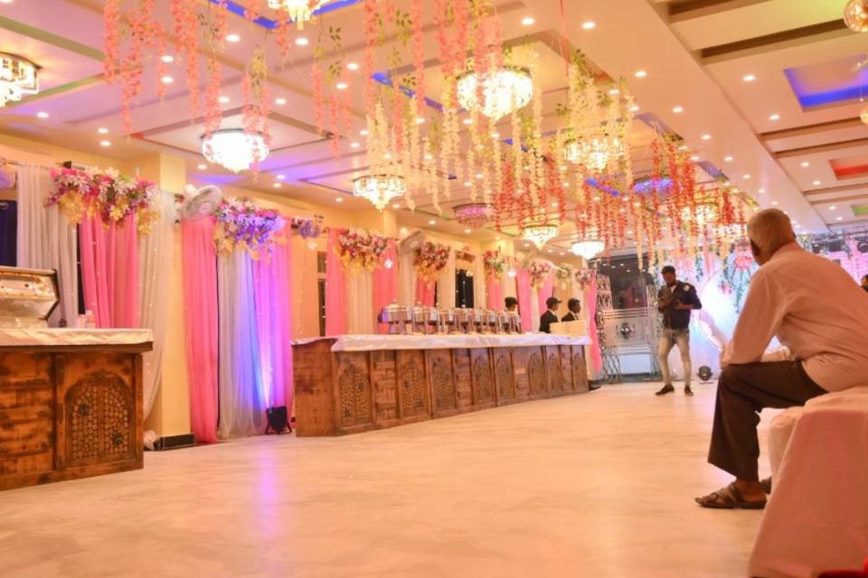 Hotel Amrit Raj & Banquet