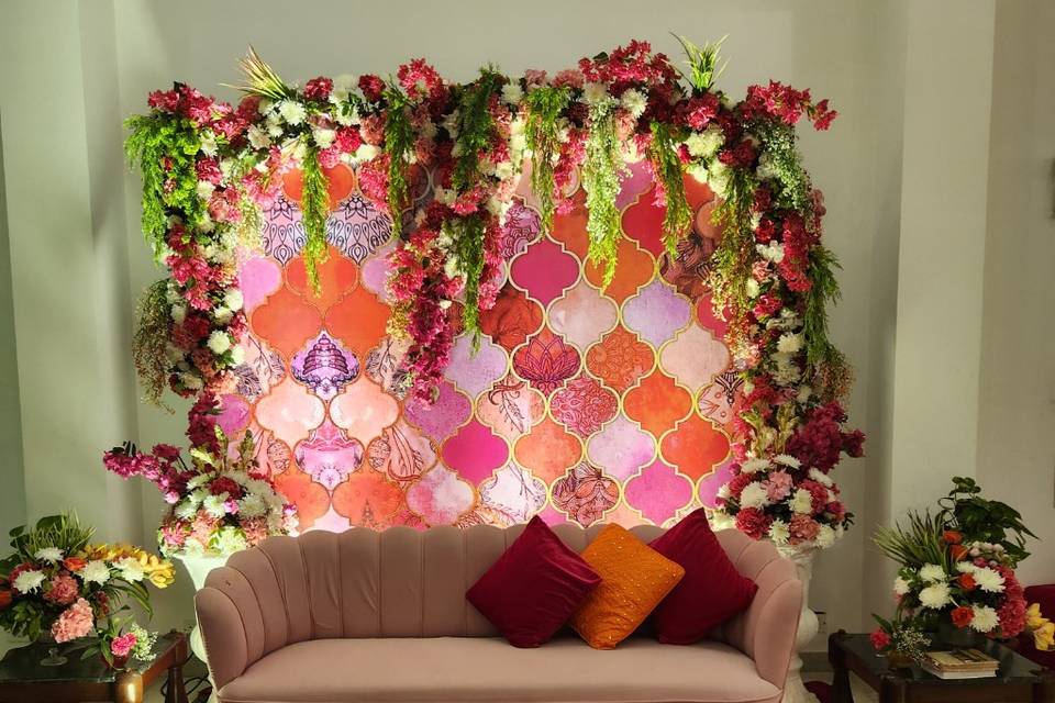 DecorbyVedika