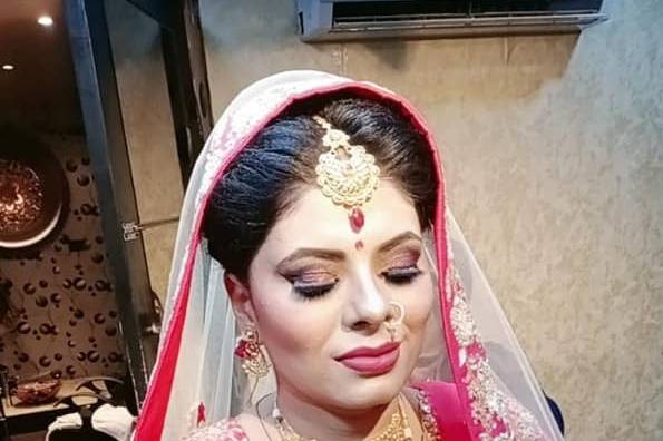 Bridal makeup