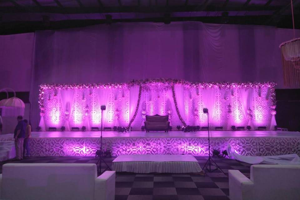 Flower decor and lighting