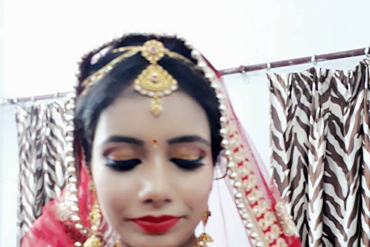 Bridal makeup