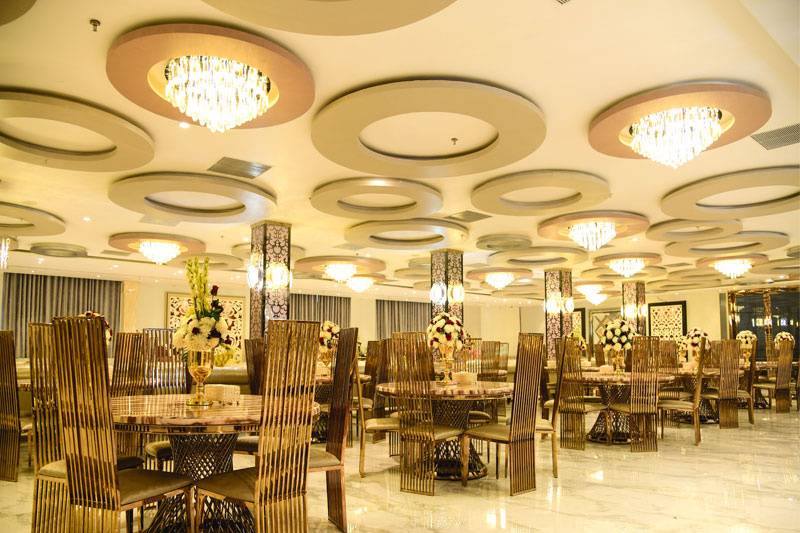 Banquet hall