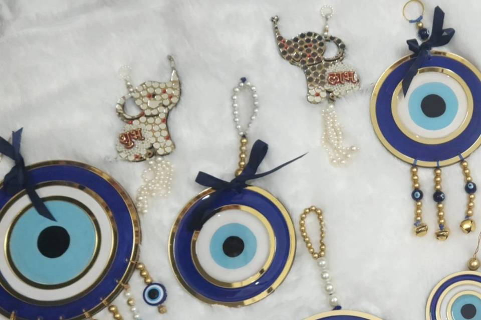 Evil eye hanging returngift