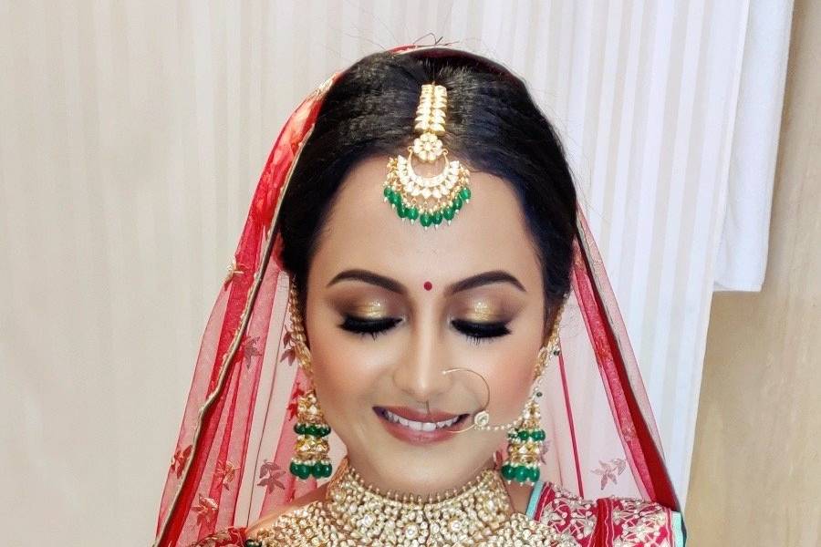 Bridal makeup