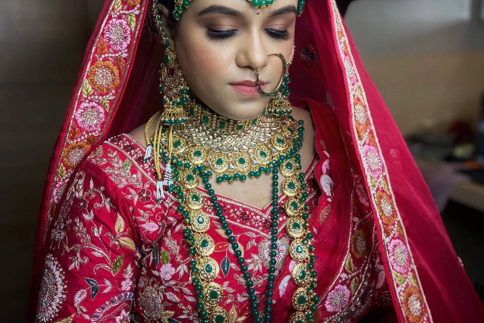 Bridal makeup