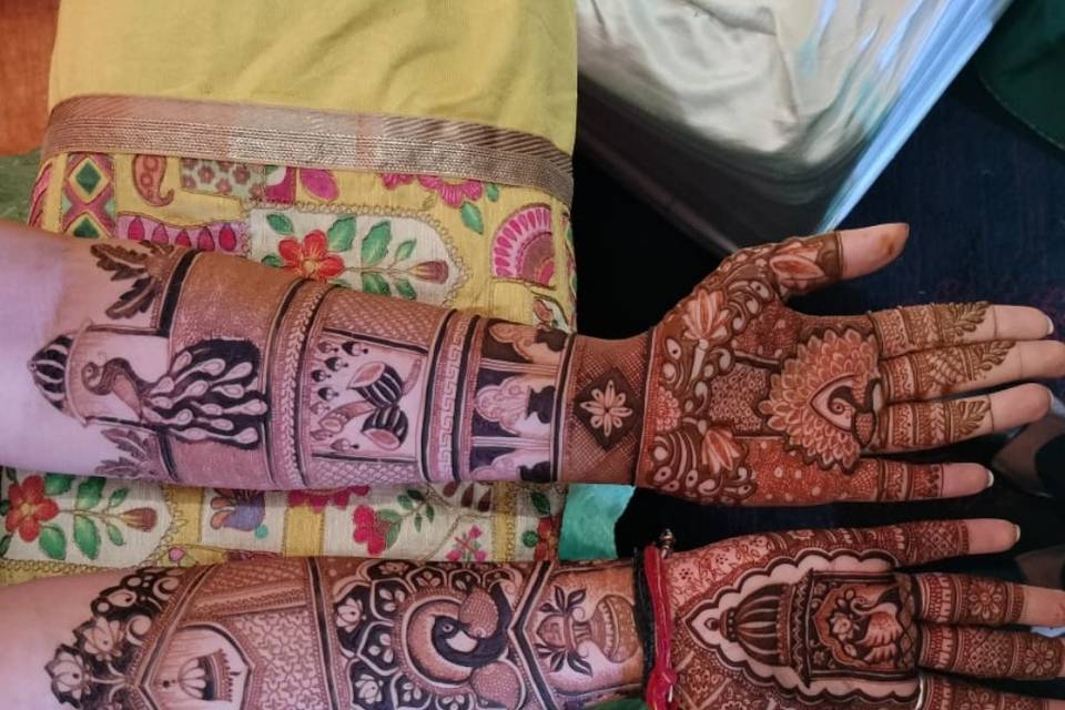 Bridal mehandi design