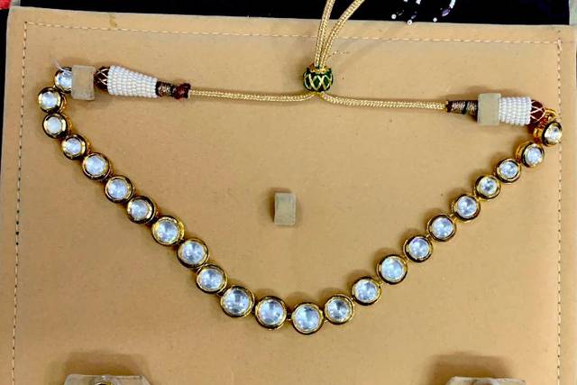 Necklace & earrings