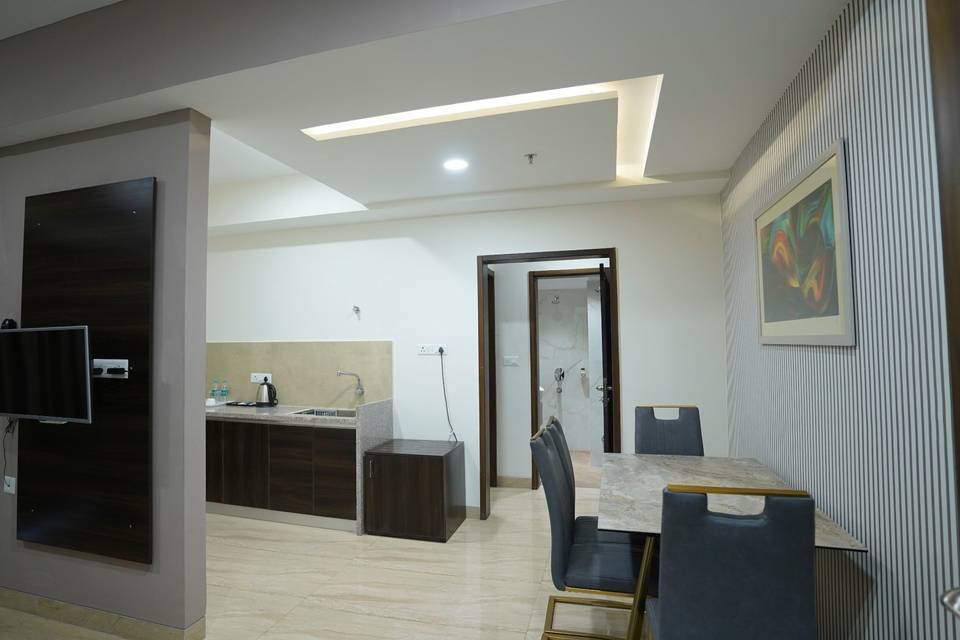 Resort Dinning & Kitchen area