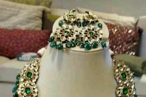 Bridal jewellery