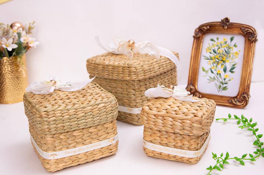 Custom gift