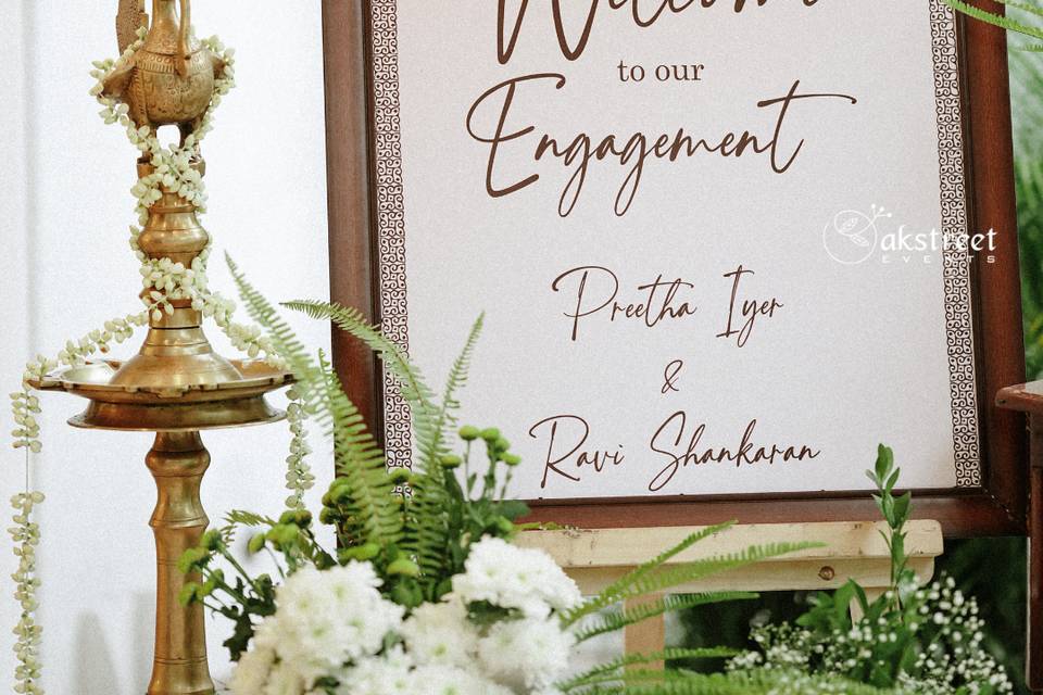 Engagement decor