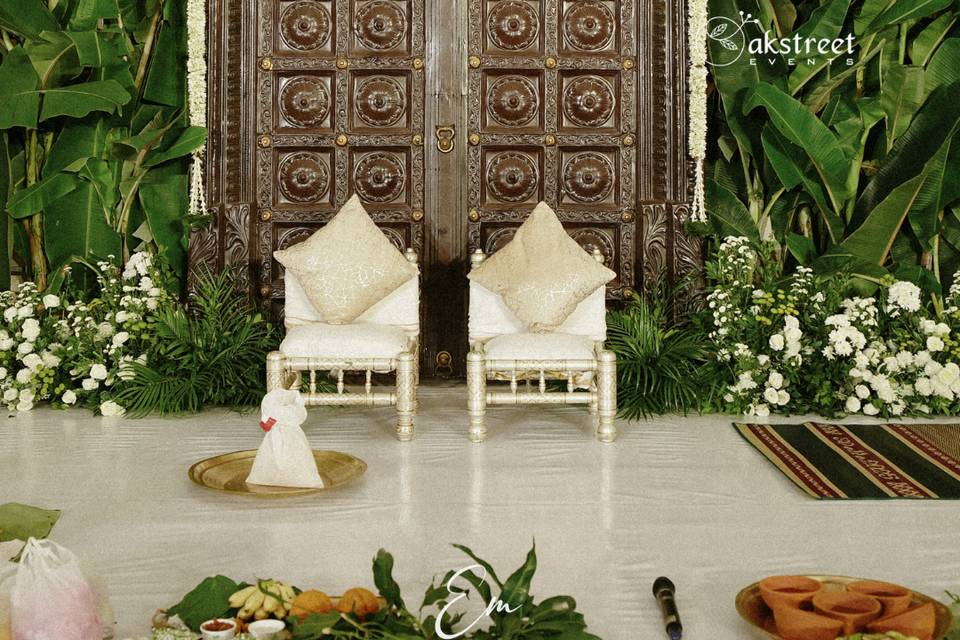Engagement decor