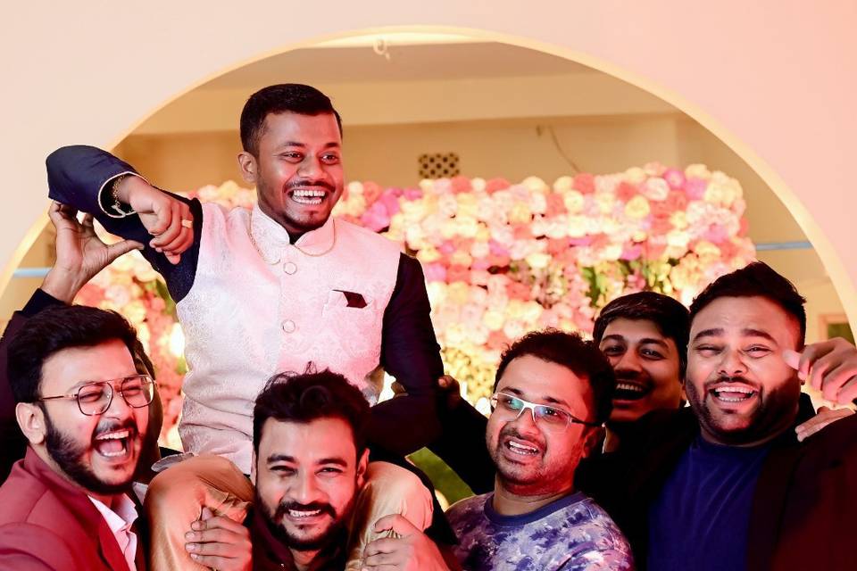 Friends candid