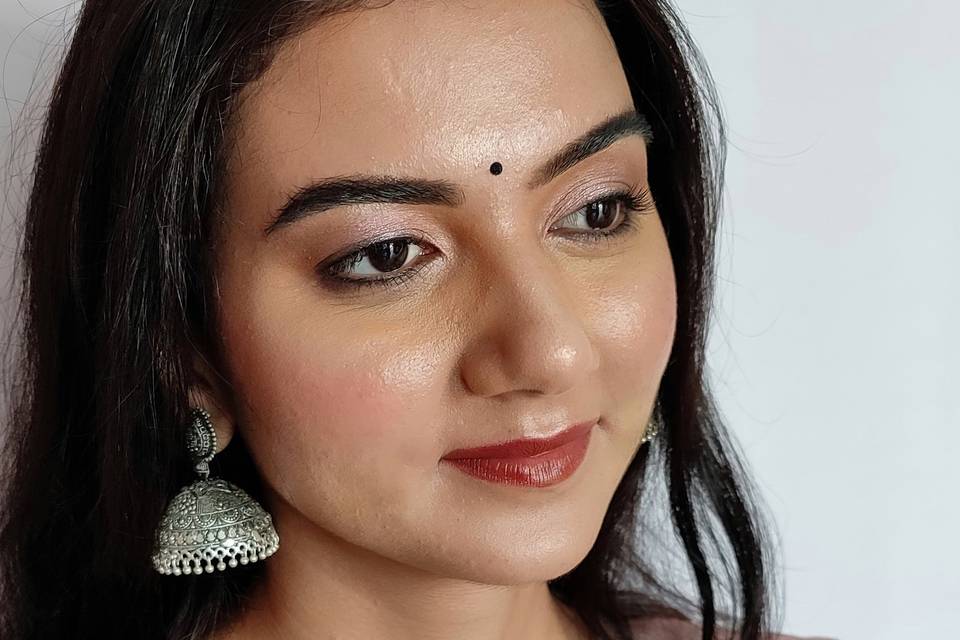 Party makeup