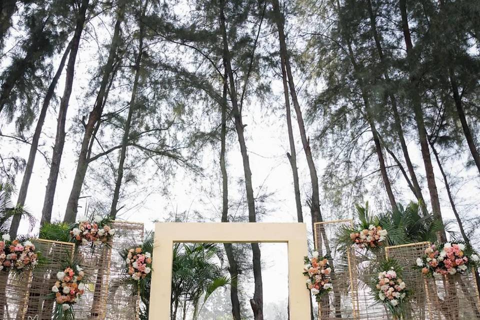 Entrance decor