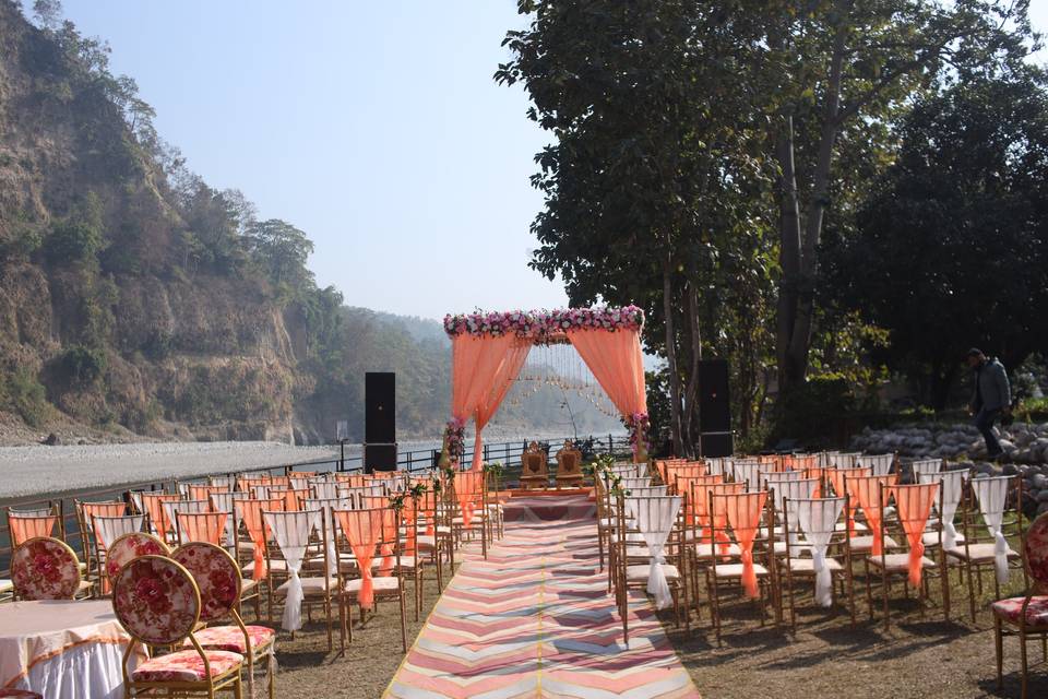 River Mandap- Sanya & Akshit