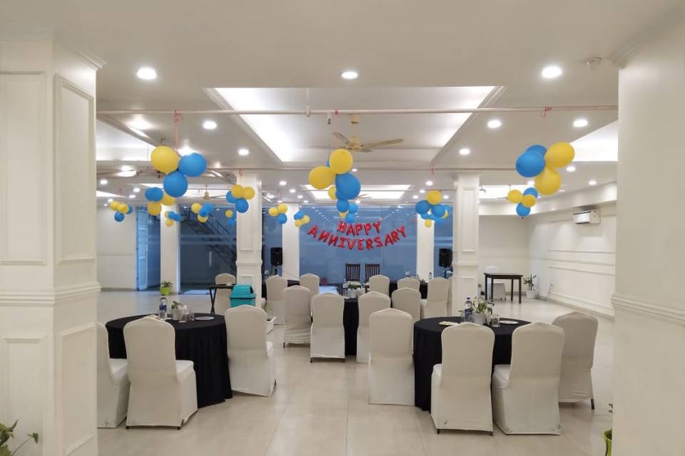 Banquet hall