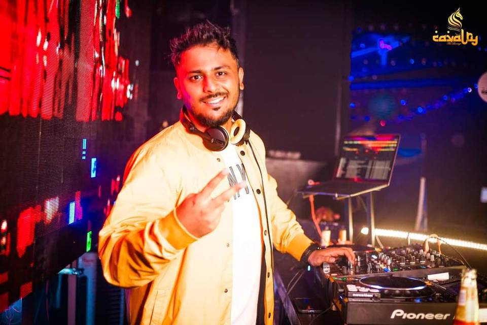 DJ Sourabh Gadge