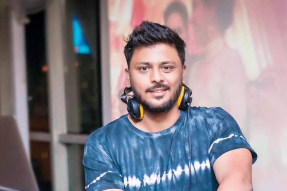 DJ Sourabh Gadge