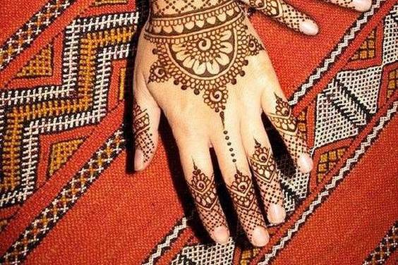 Mehndi design on Instagram: “Beautiful Mehndi Designs By @mehndi_artist_k  Follow @mehnd… | Mehndi designs for hands, Circle mehndi designs, Back hand  mehndi designs