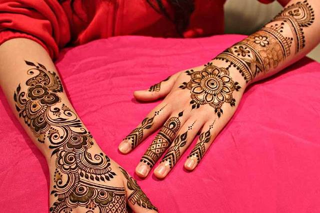 210+ Front Hand Mehndi Designs (2023) Simple, Easy And Beautiful - CCKOnline