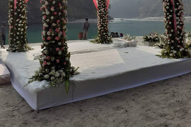 Plan a Perfect Destination Wedding in Rishikesh : Detailed Guide [2023]